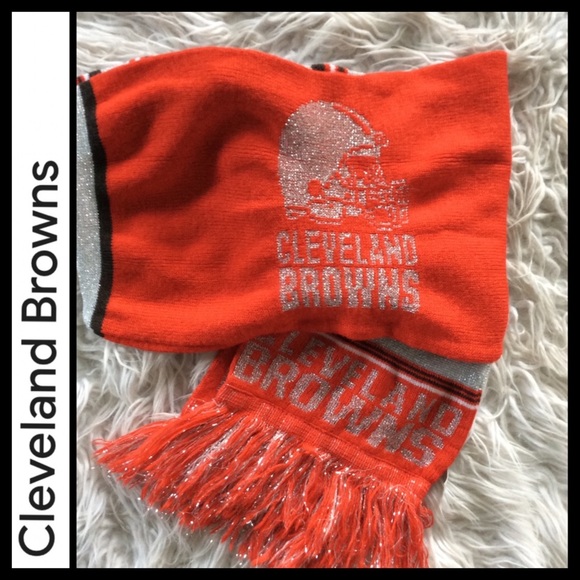Cleveland Browns Women’s Glitter Team Scarf - Picture 2 of 4